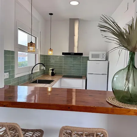 Gorgot With A Pool And Private Parking * Ampuriabrava