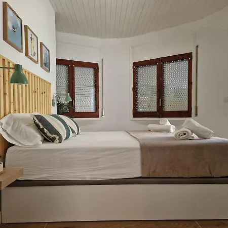 Villa Gorgot With A Pool And Private Parking
