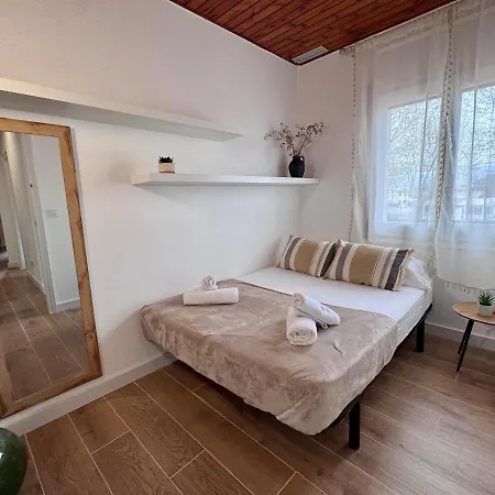 Gorgot With A Pool And Private Parking Villa Empuriabrava