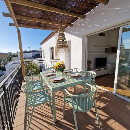Villa Gorgot With A Pool And Private Parking *