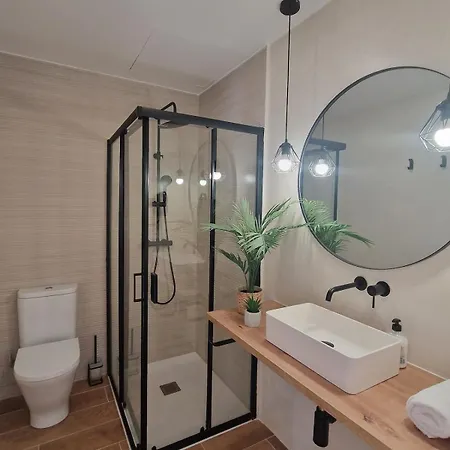 Gorgot With A Pool And Private Parking