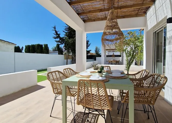 Gorgot With A Pool And Private Parking Villa *
